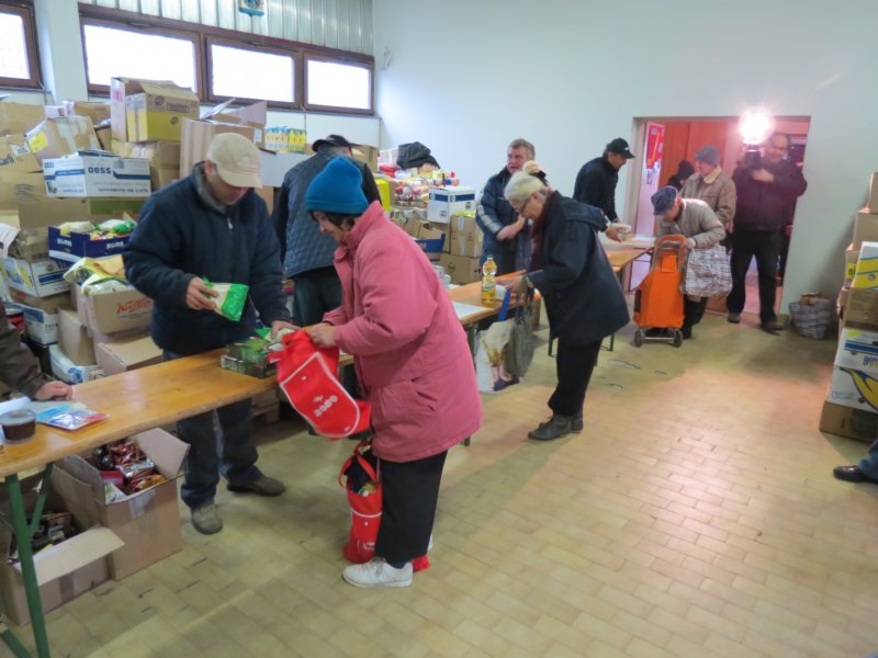 caritasvukovarskogdekanatahumanitarnaakcijakruhsveteelizabete5.jpg